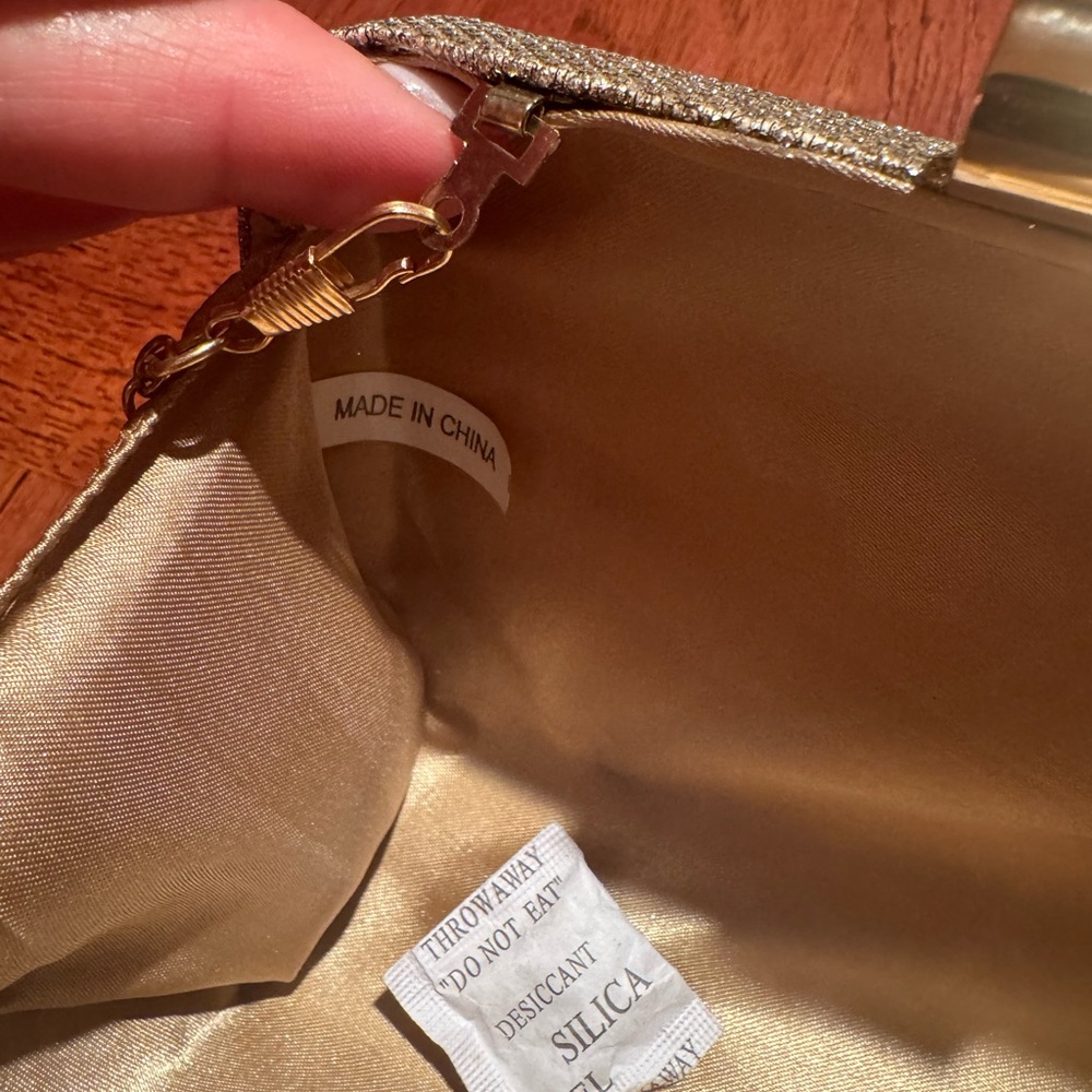 Sparkling Gold Evening Clutch - Picture 7 of 10